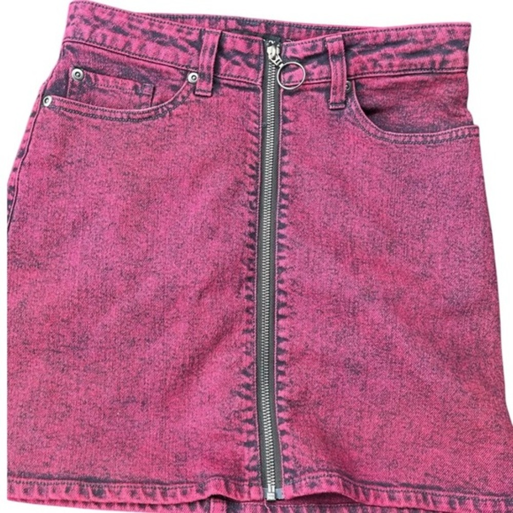 HOT TOPIC Mini Skirt Pink‎ Acid Wash Denim Full Zip Front Punk Rock